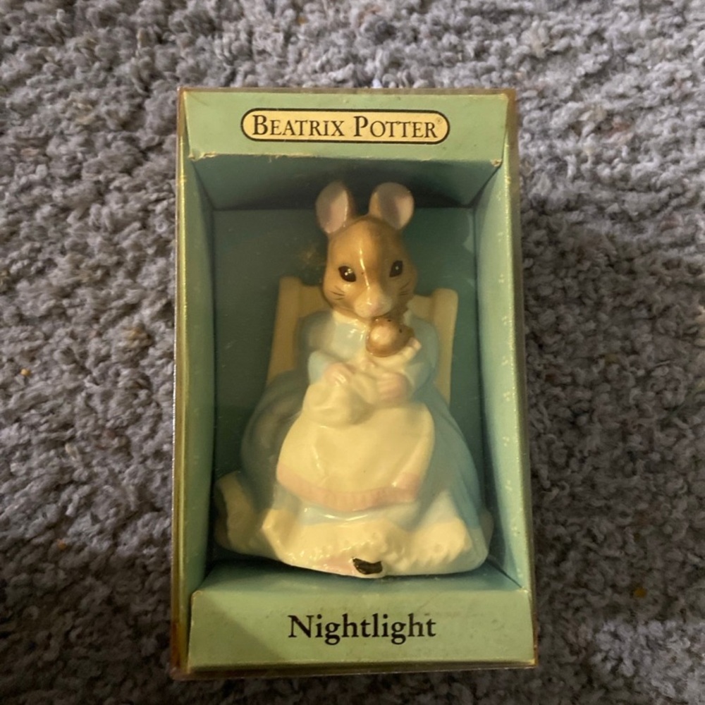 Beatrix Potter Nightlight - Brown and Cream